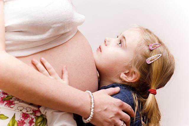 邯郸中心医院东院区生殖科，邯郸市中心医院移植鲜胚成功率有多少？ 