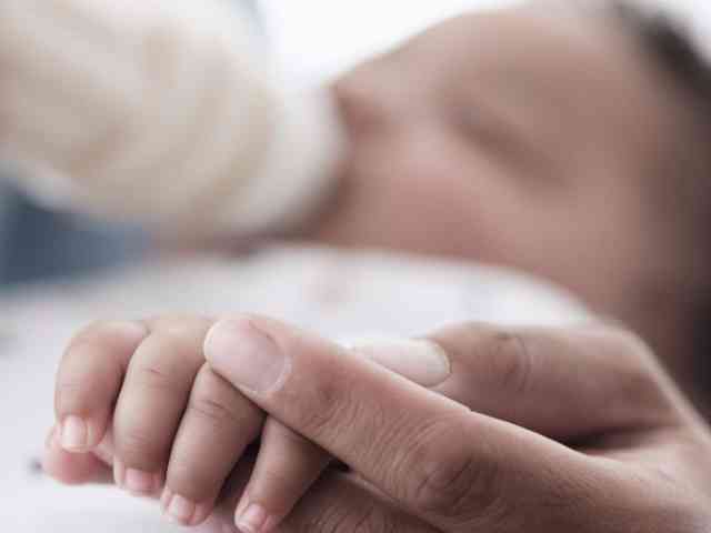 验孕棒一深一浅图案，未必是怀孕！超详细图解揭秘验孕棒一深一浅的4种情况